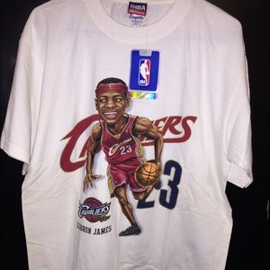 Lebron James Cleveland Cavaliers T-shirt NWT